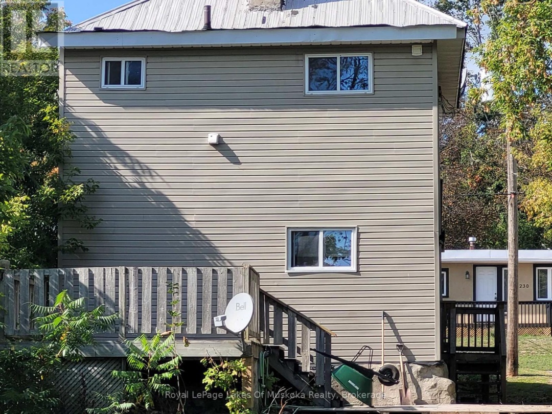 227 NOTTAWASAGA STREET, 