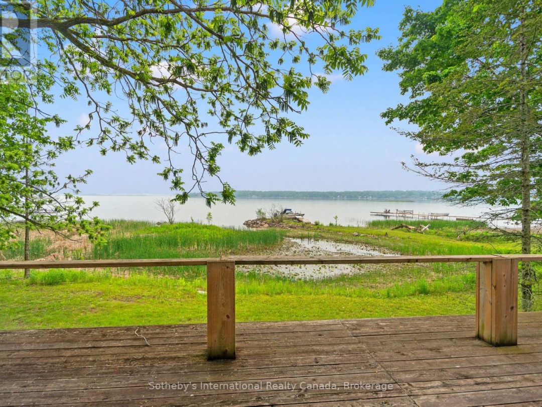 10 & 11 METHODIST ISLAND, 