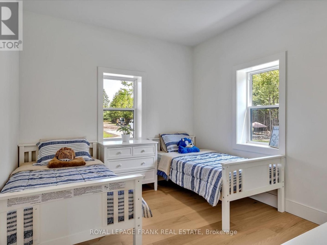 652 County Road 49, Trent Lakes