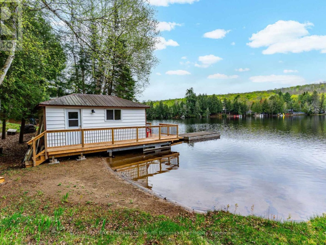 1004 Wilson Heights Trail, Haliburton Lake