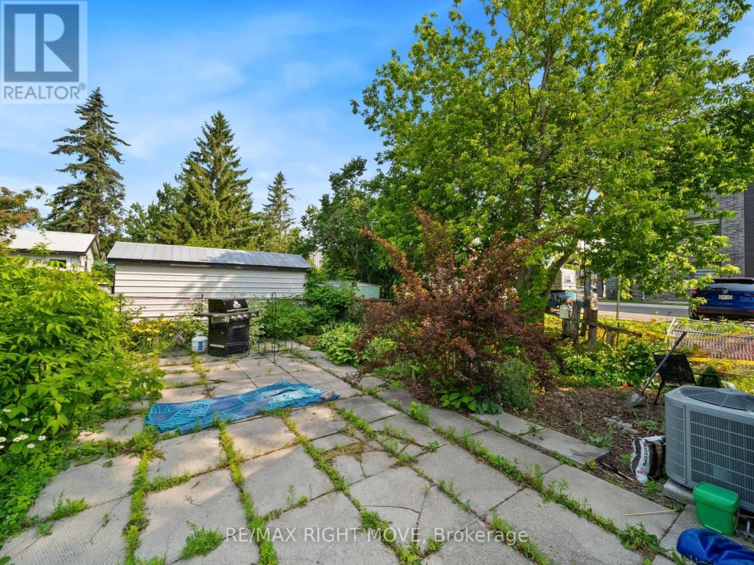 122 ELGIN STREET, 