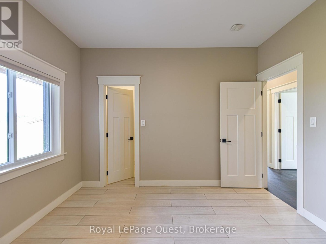 7761 Mcarthur Side Road, Ramara
