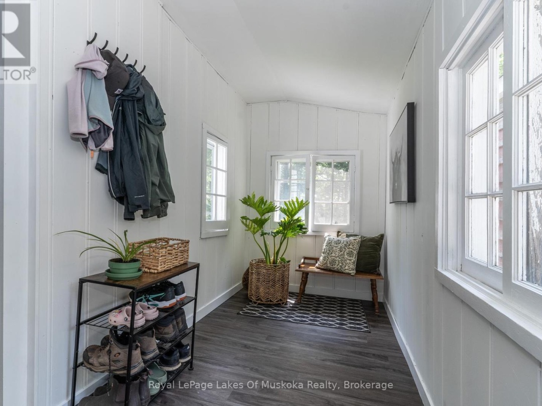 31 FLORENCE STREET W, 