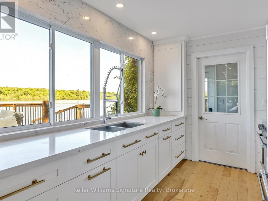 135 Driftwood Village Road, Balsam Lake
