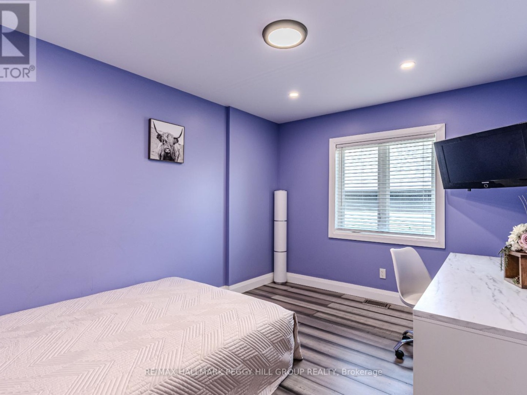 1657 PENINSULA POINT ROAD, 