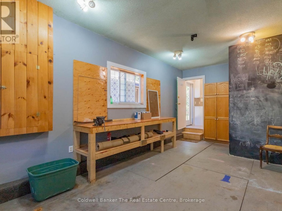 5 ANTHONY COURT, 