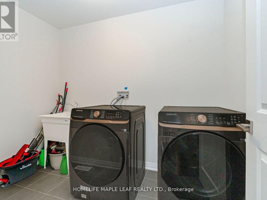 3153 SEARIDGE STREET, 