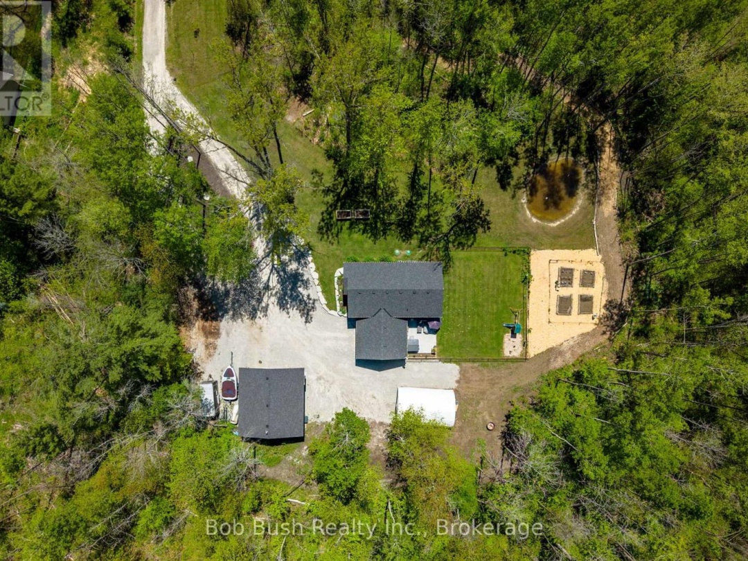 4 Davis Drive, Georgian Bay