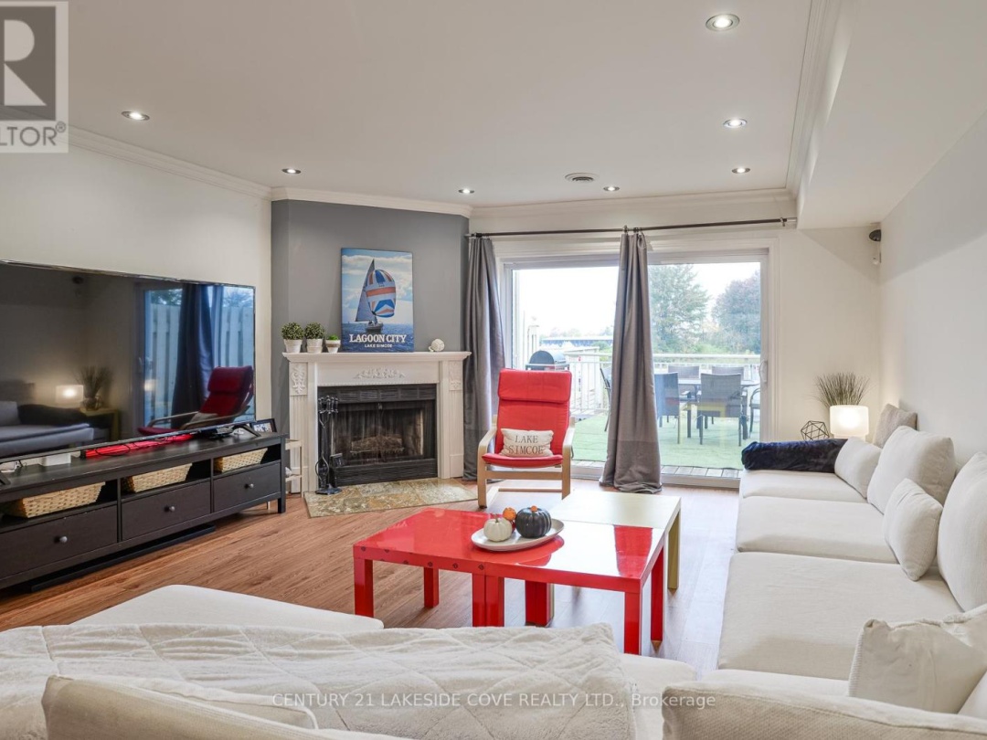 23 - 100 LAGUNA PARKWAY, 