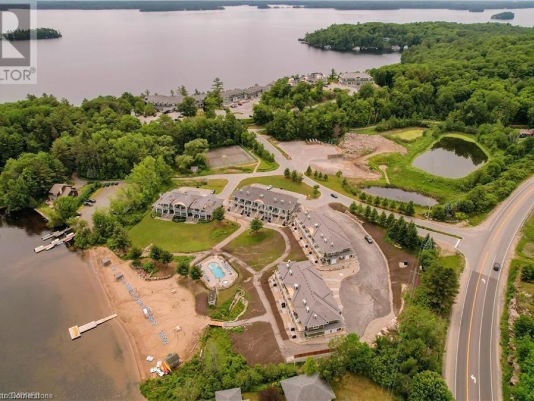 1869 Hwy 118 W Unit# Bhvb201, Lake Muskoka