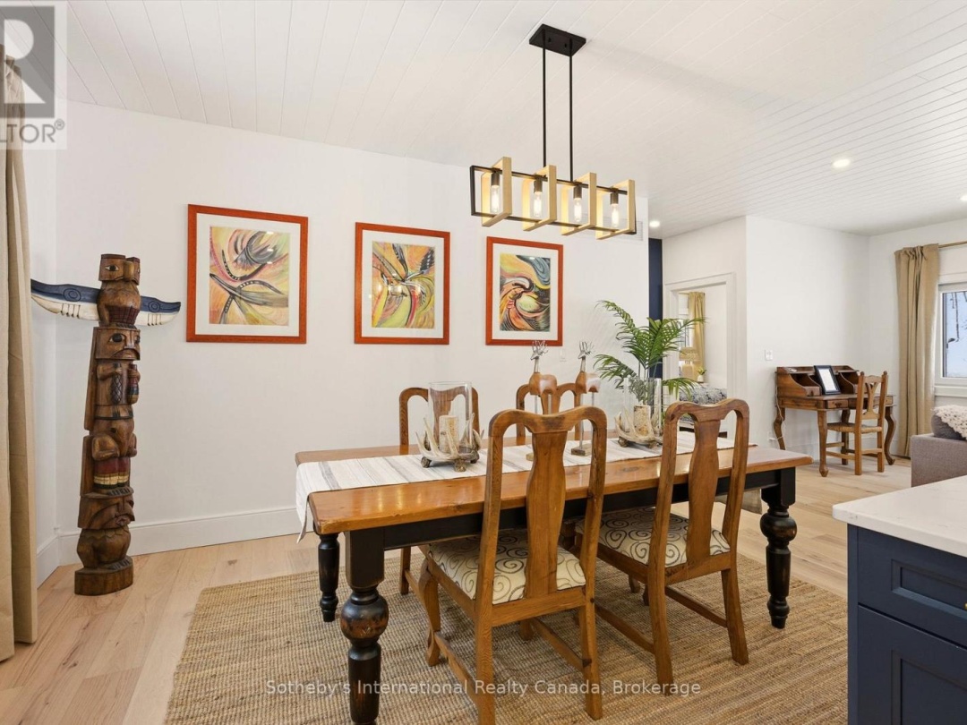 2435 RAVENSCLIFFE ROAD, 