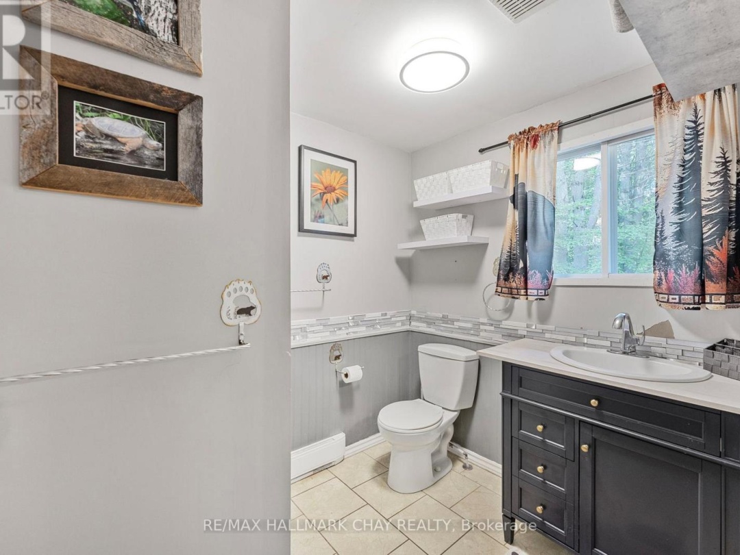 4310 Canal Road, Severn Lake