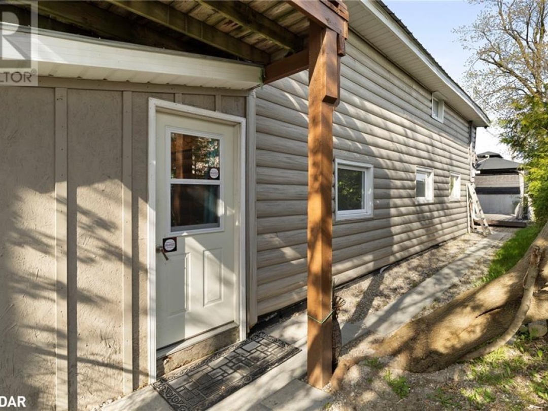 3 COURTLAND Street, 