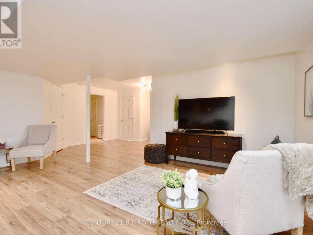 3089 EMPEROR DRIVE, 