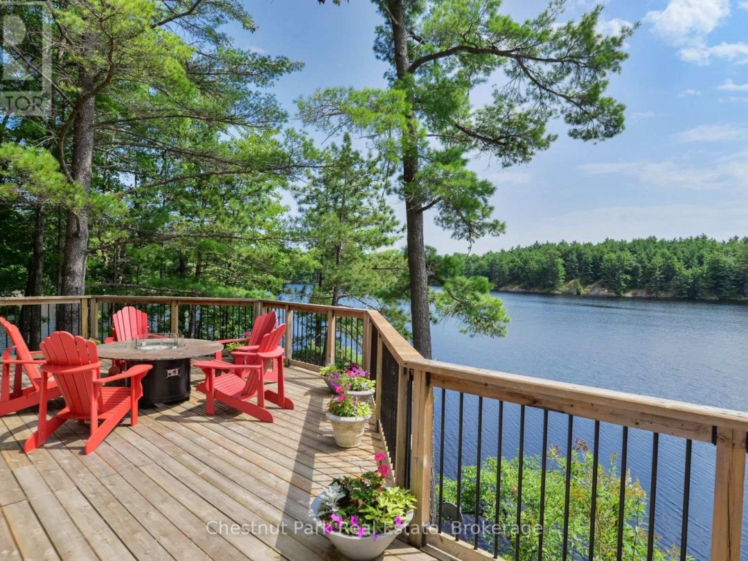 1049 Route 11 Road E, Kahshe Lake