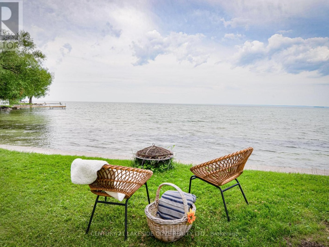 2730 Lone Birch Trail N, Lake Simcoe