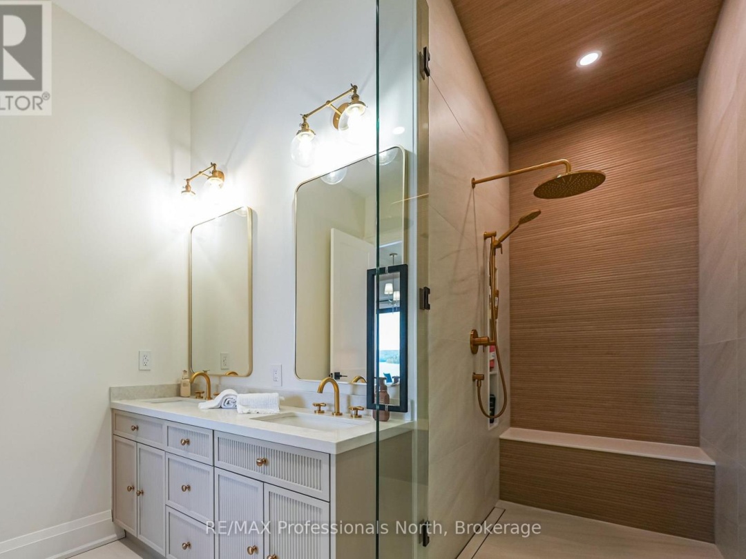 1015 TREASURE DRIVE, 