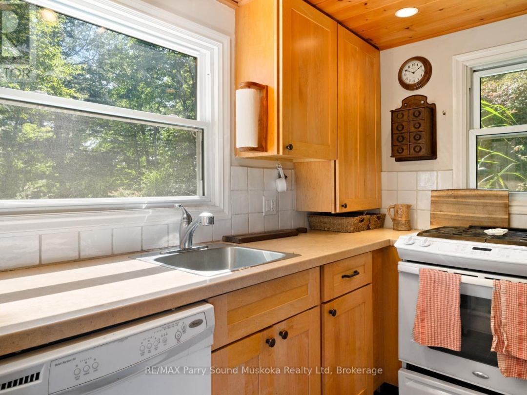 58 Deerfield Road, Manitouwabing Lake