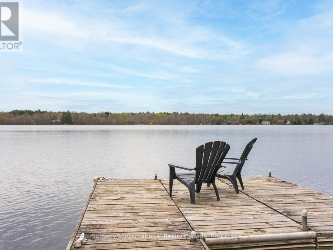 1658 PENINSULA POINT ROAD, Sparrow Lake
