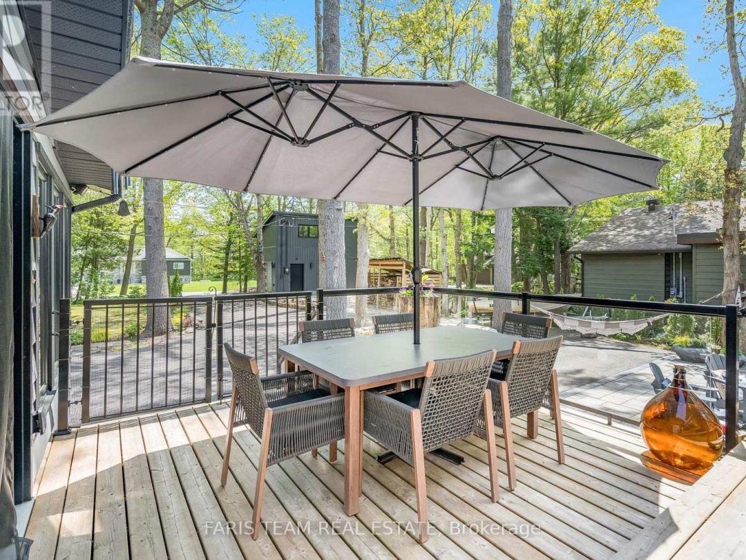 7672 Birch Drive, Black Lake