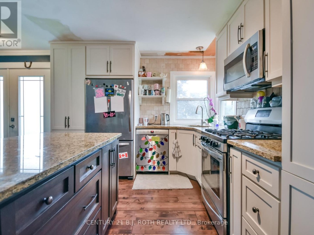 13 FITTON HEIGHTS, 