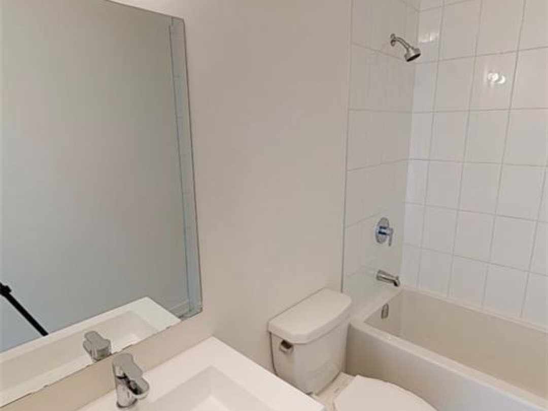 21 Matchedash Street S Unit# 322, Orillia