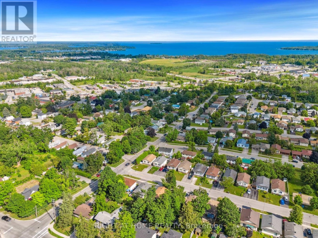 8 CHRISTINE PLACE, 