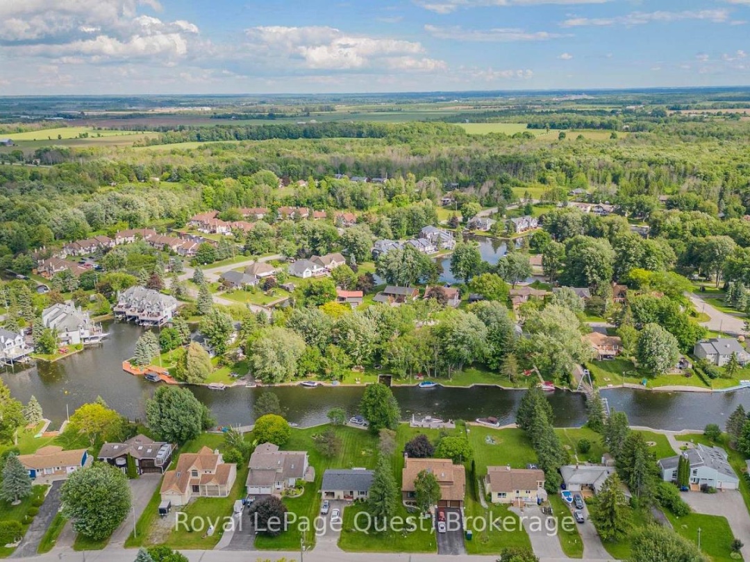 8 South Island Trail, Lake Simcoe