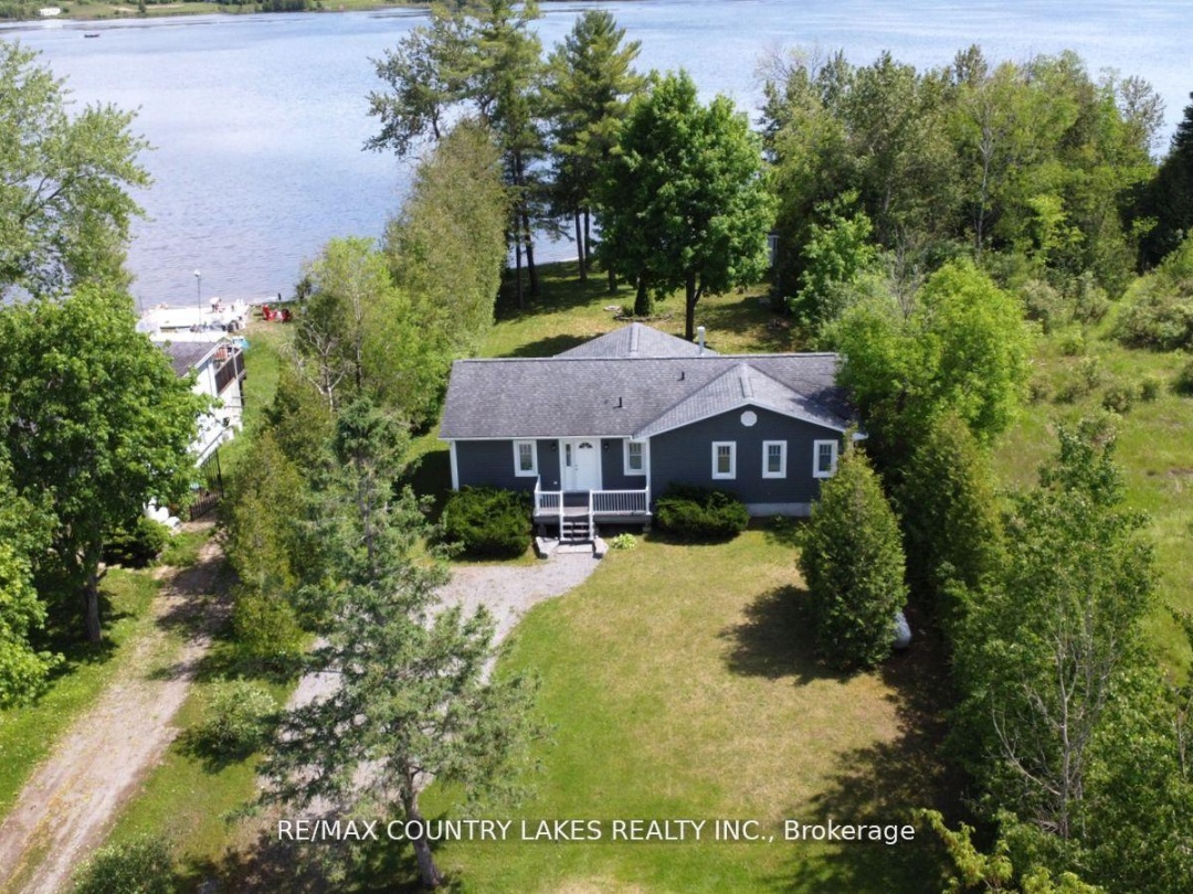 275 MCGUIRE BEACH ROAD, Canal Lake