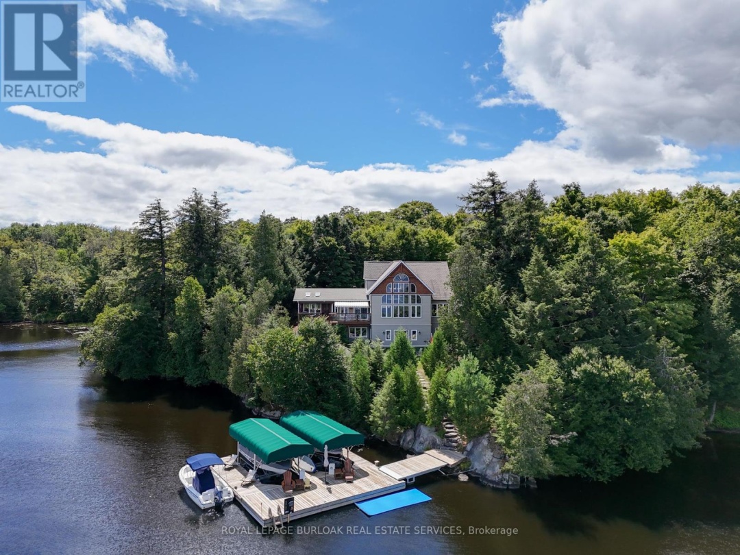 36 MANITOUWABING ESTATES ROAD, 
