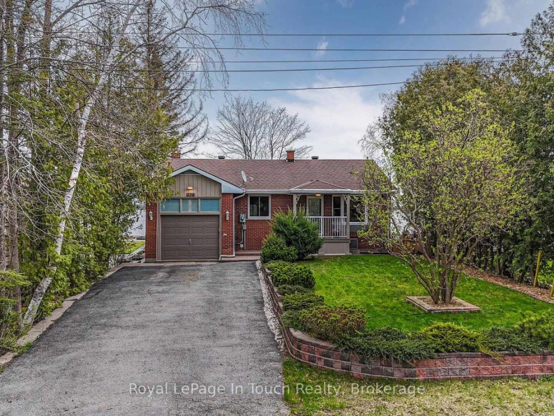 278 Robins Point Road, Georgian Bay