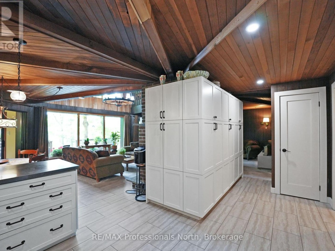 1511 WENONA LAKE ROAD, 