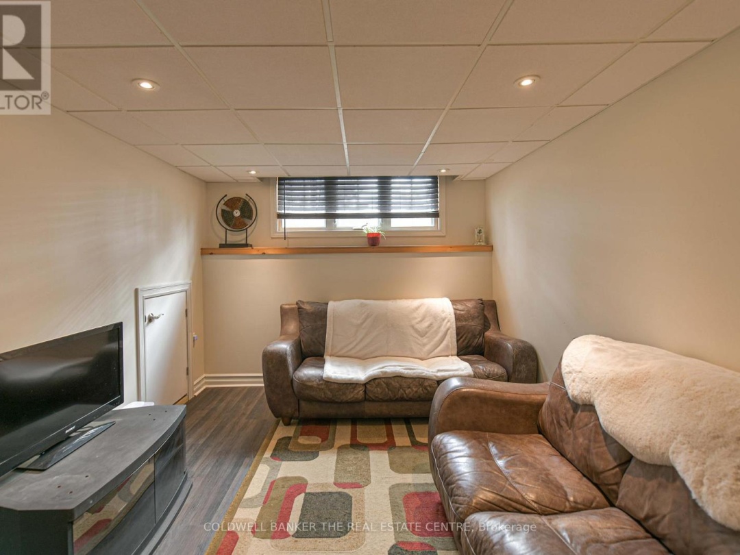 1670 FAIRGROUNDS ROAD, 