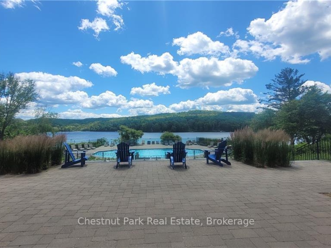 316 25 Pen Lake Point Road, Peninsula Lake