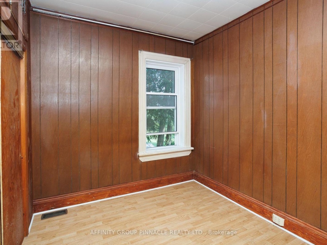 1850 VICTORIA ROAD, 