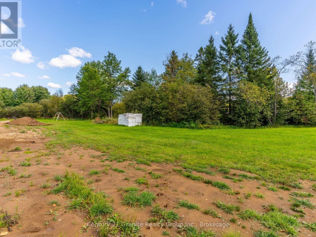 4324 Deep Bay Road, Gull Lake