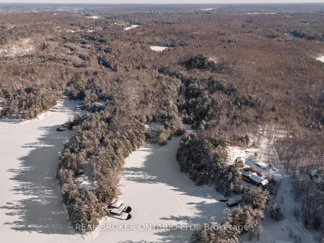 1039 Viewpoint Trail W, Lake Muskoka