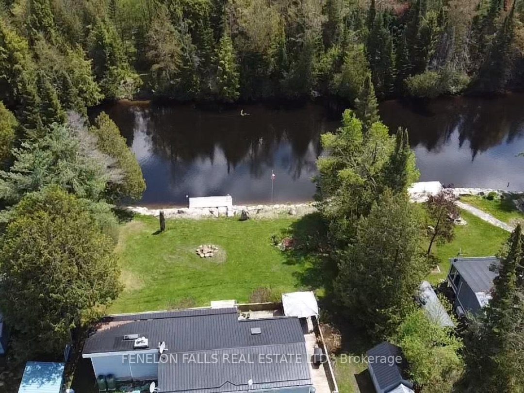105 Cedarplank Road, Burnt Lake