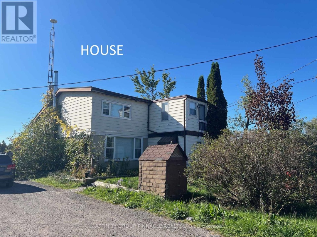 302 COUNTY ROAD 8 ROAD, 