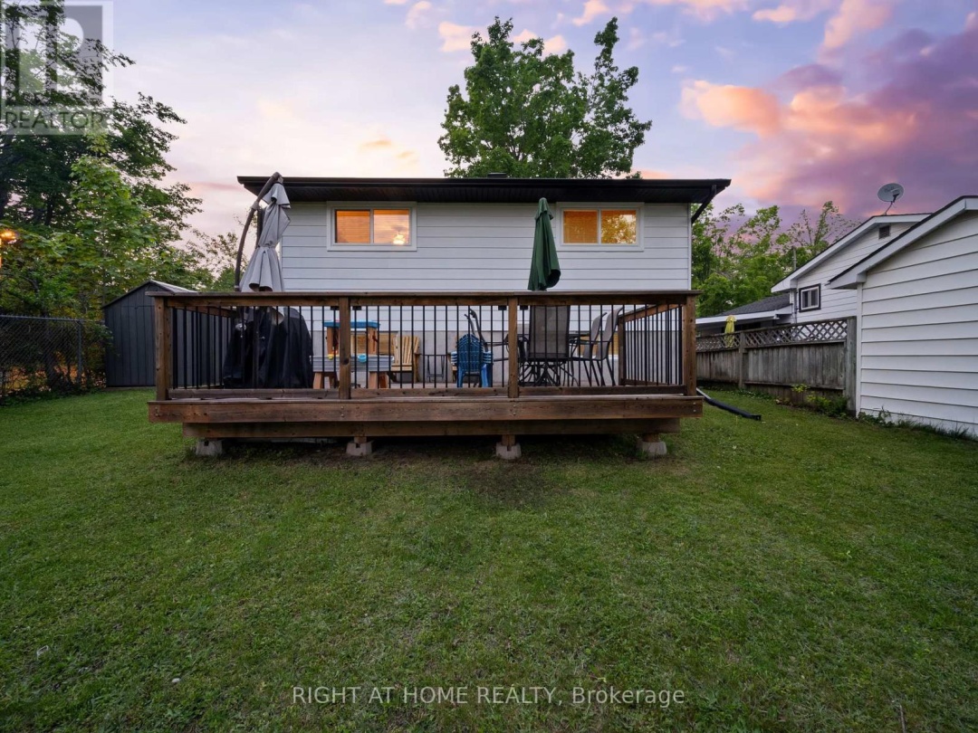 395 HOMEWOOD AVENUE, 