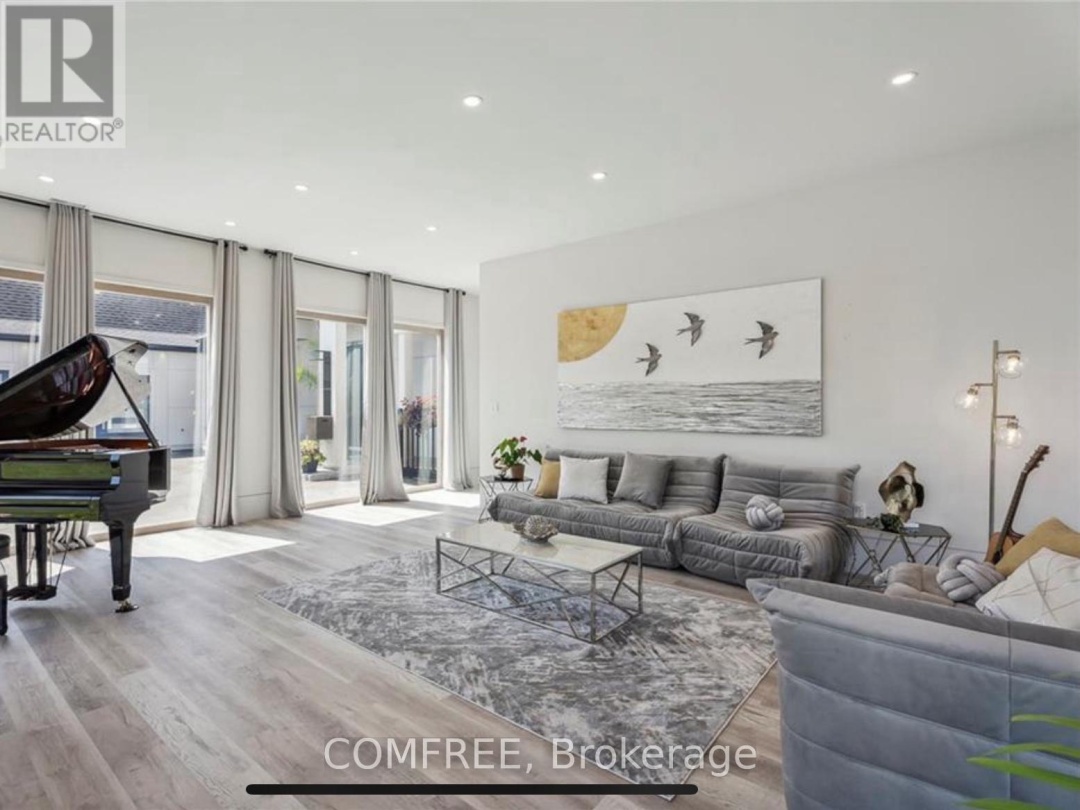 4252 BURNSIDE LINE, 