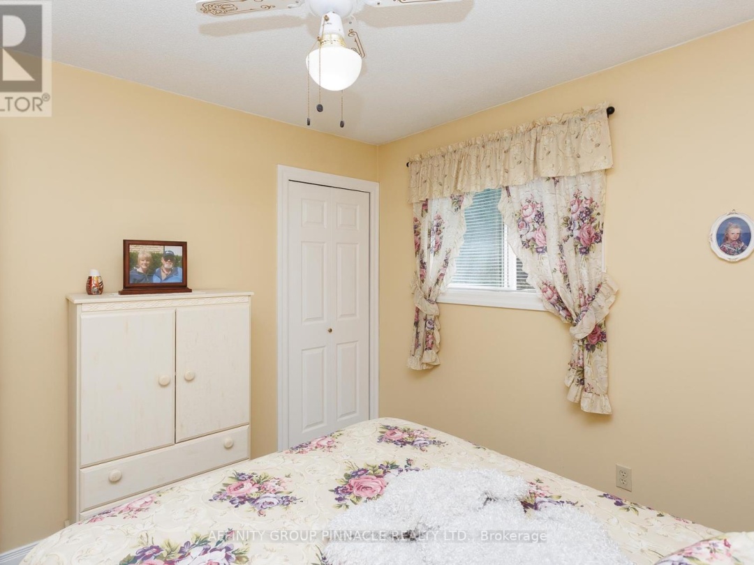 3 HEMLOCK STREET, 