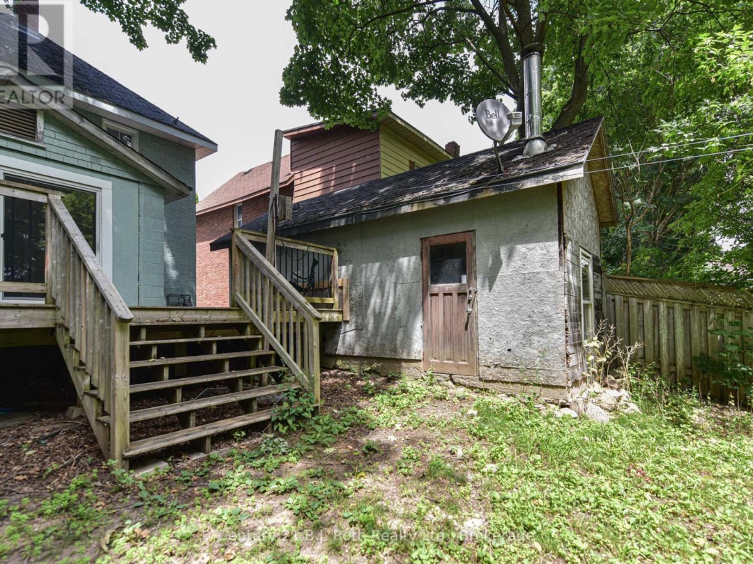 235 Harvey Street, Orillia