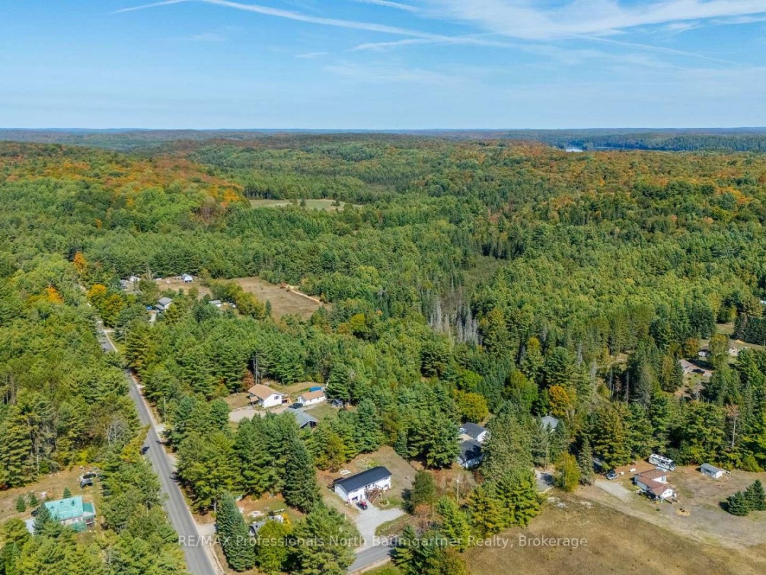 1834 SCOTCH LINE ROAD W, 