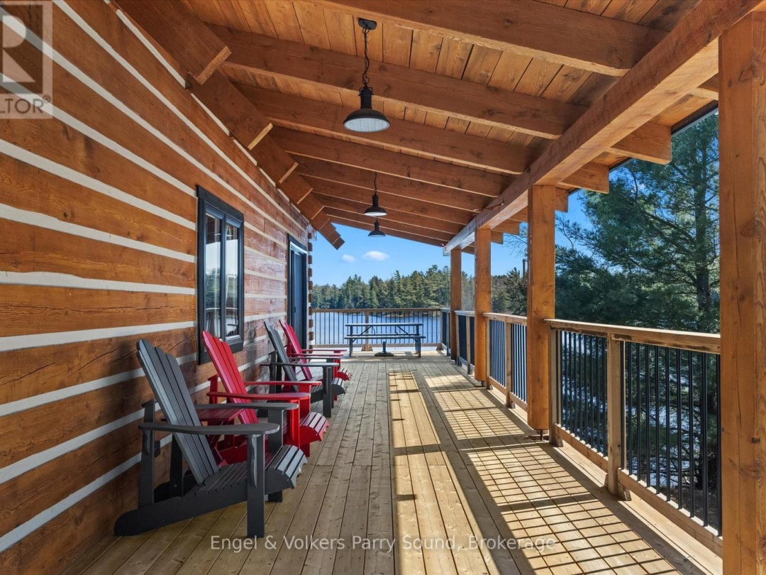 201 Loch Erne Road, Vowel Lake