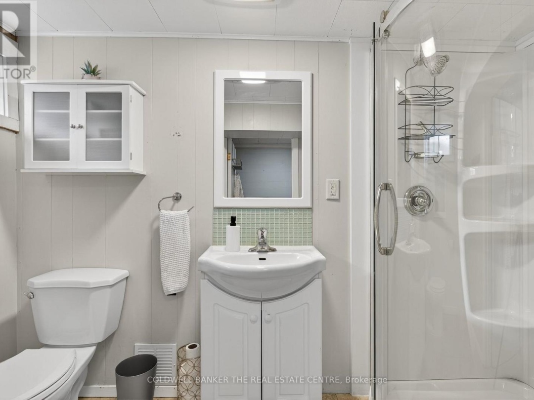 190 ROYAL ST ROYAL STREET N, 