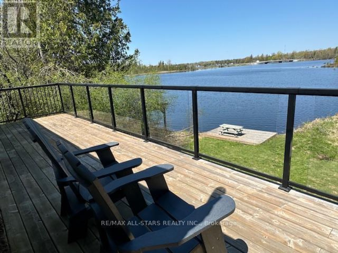 15 Manchester Trail, Sturgeon Lake