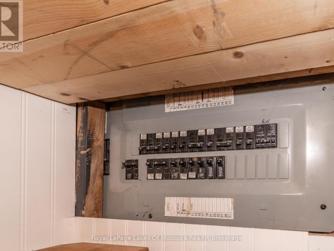 31 FLORENCE STREET W, 