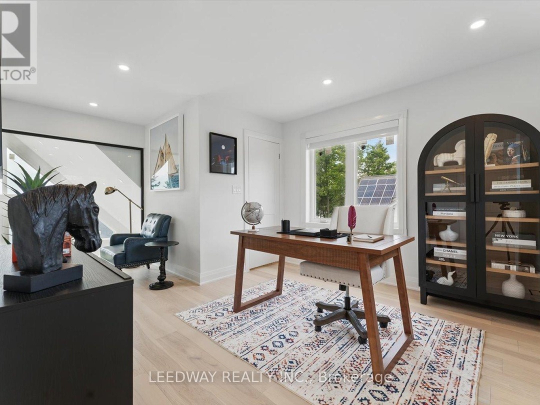 24410 Thorah Park Boulevard, Lake Simcoe