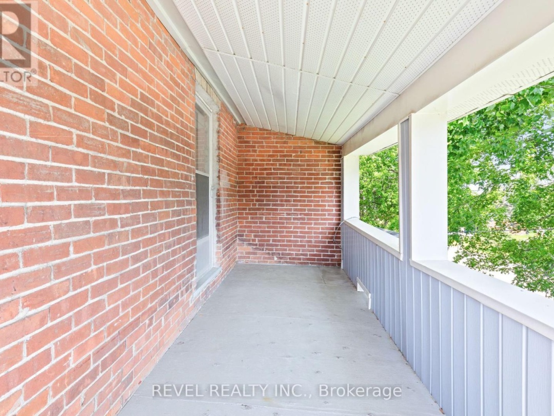 100 NAPPADALE STREET, 